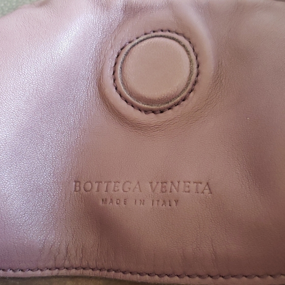 Bottega Veneta Classic Intrecciato Woven Purse - Picture 4 of 11